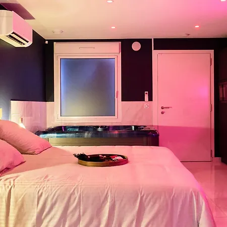 Apartament L'amoria - Romantique Moderne Avec Jacuzzi & Sauna