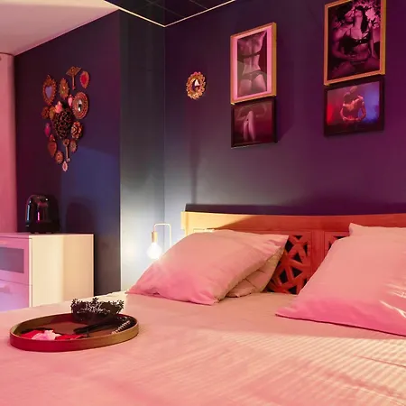 Apartament L'amoria - Romantique Moderne Avec Jacuzzi & Sauna Seclin